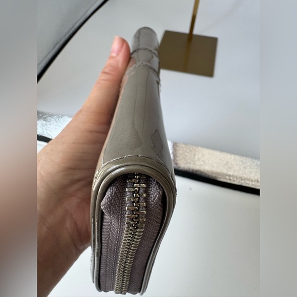 Coach 18770 Chelsea East West Shimmer Patent Leather Shoulder/Tote Bag + Wallet - Picture 12 of 15